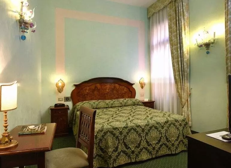 Fotos del hotel Marconi:  15