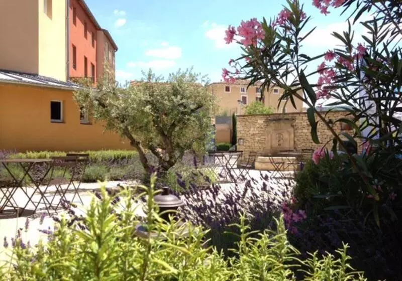 Fotos del hotel Ibis Budget Apt Luberon:  16
