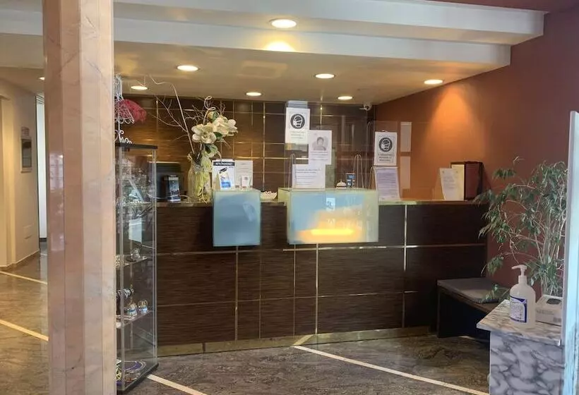 Fotos del hotel Maxim:  3