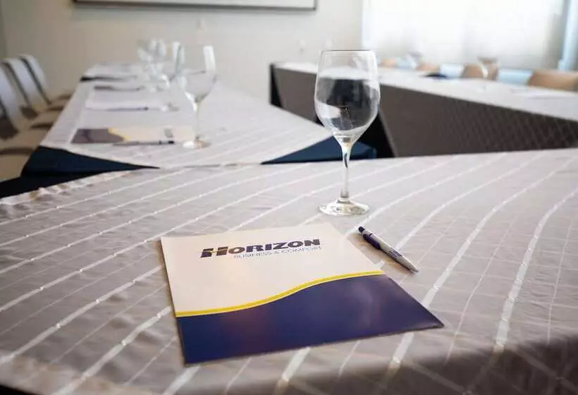 Fotos del hotel Horizon & Convention Center:  5