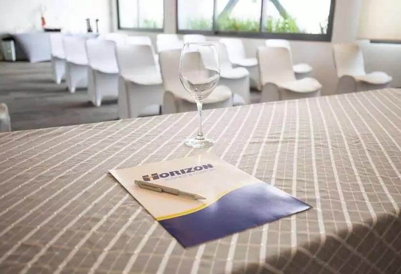 Fotos del hotel Horizon & Convention Center:  25