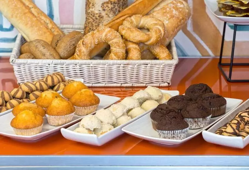 Fotos del hotel Central By Zeus International:  9