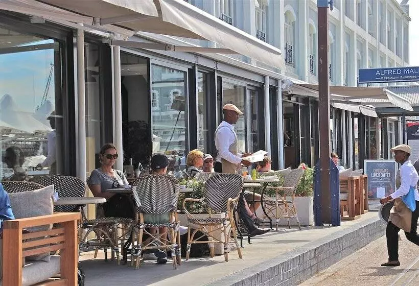 Fotos del hotel Victoria & Alfred:  2