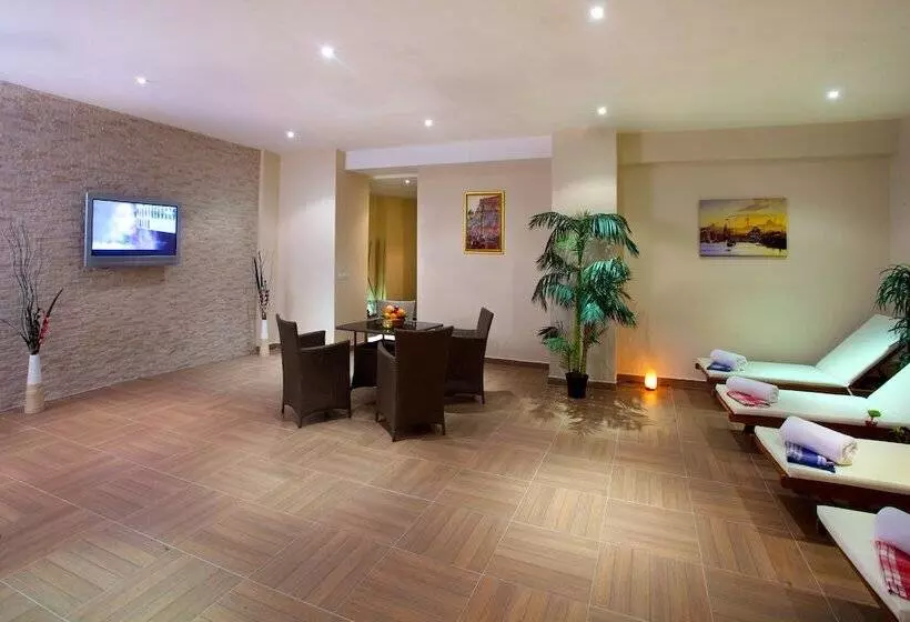 Fotos del hotel Carlton:  40