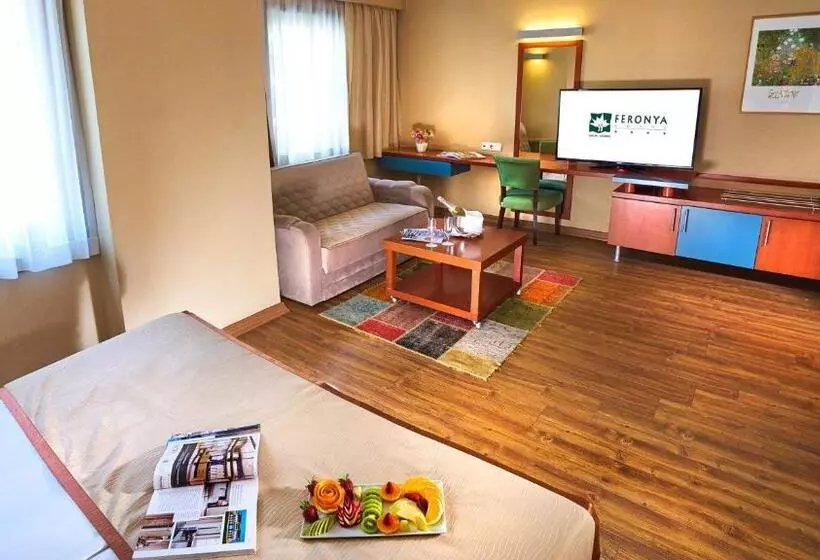 Fotos del hotel Feronya:  20