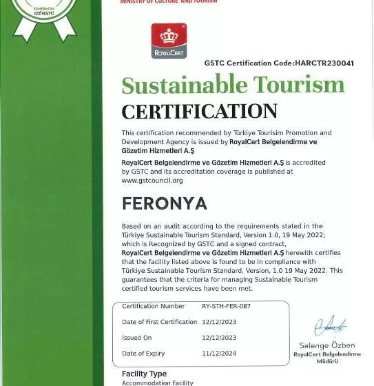 Fotos del hotel Feronya:  16