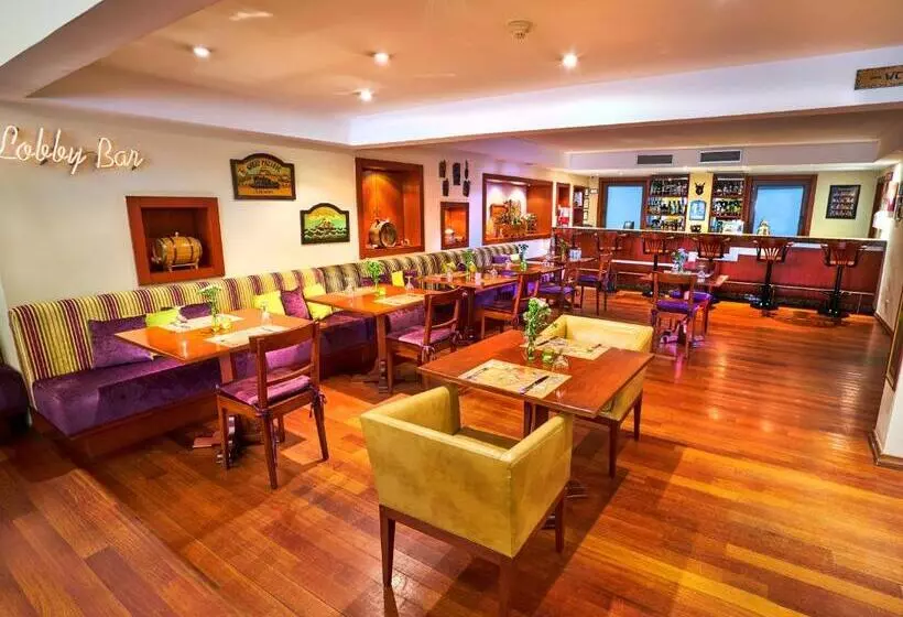 Fotos del hotel Feronya:  24