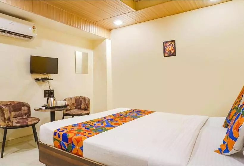 Fotos del hotel Gargi Executive By Oyo Rooms:  18