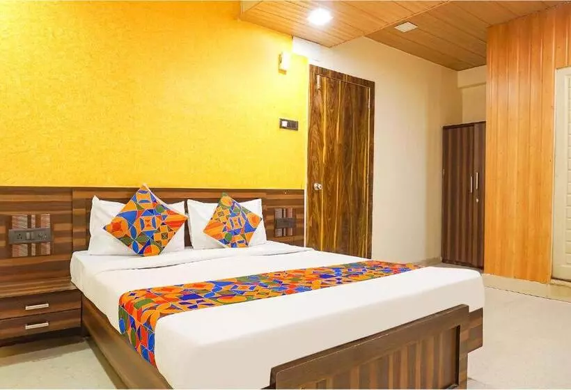 Fotos del hotel Gargi Executive By Oyo Rooms:  12