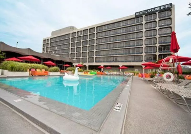 Fotos del hotel Capitol Skyline:  23