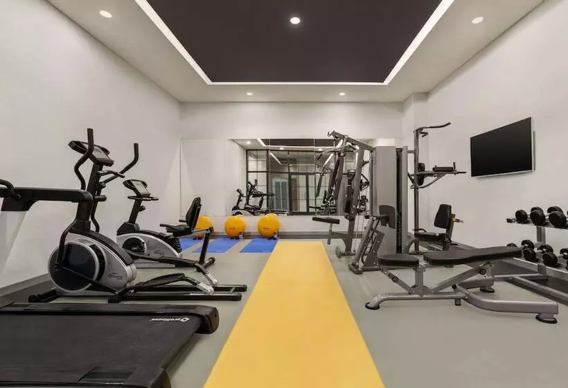Fotos del hotel Ramada Encore By Wyndham Istanbul Basin Express:  14