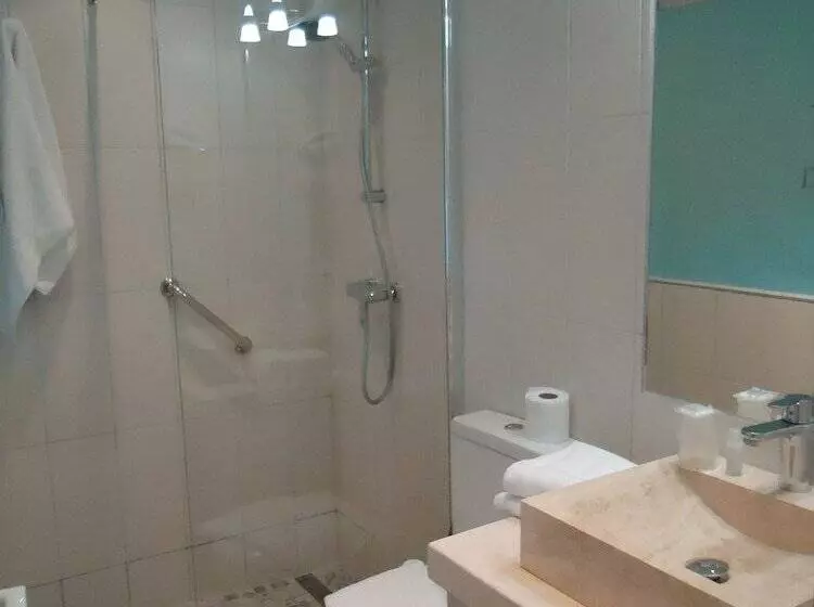 Fotos del hotel Hôtel Du Palais Des Papes:  16