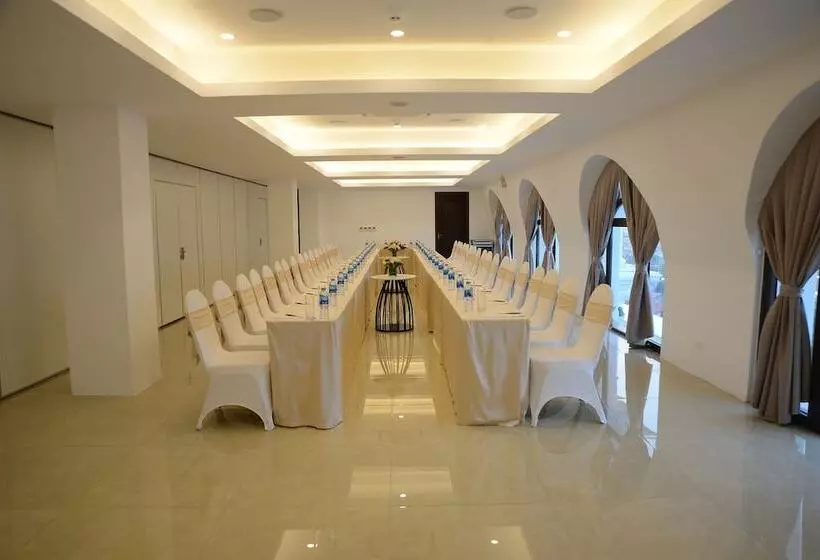 Fotos del hotel Westlake Hotel & Resort Vinh Phuc:  7