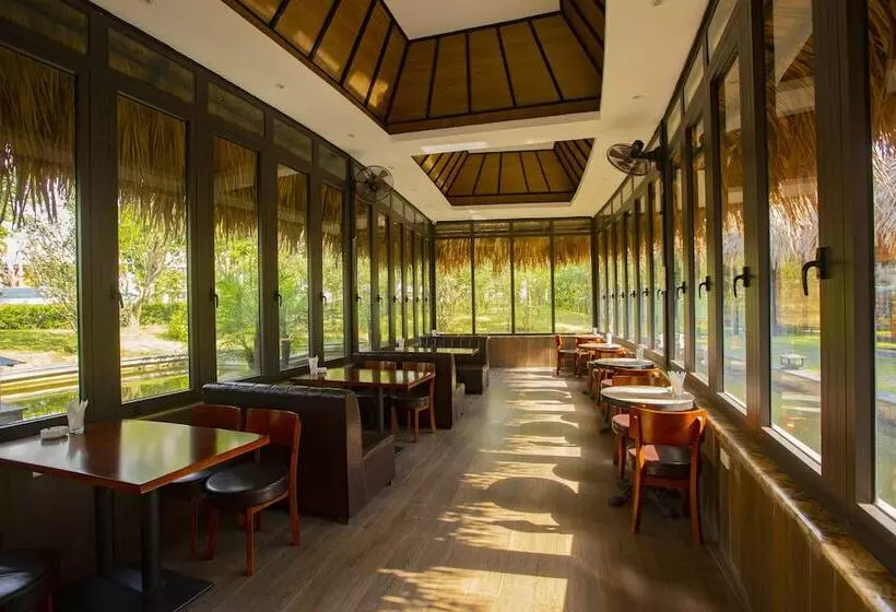 Fotos del hotel Westlake Hotel & Resort Vinh Phuc:  5