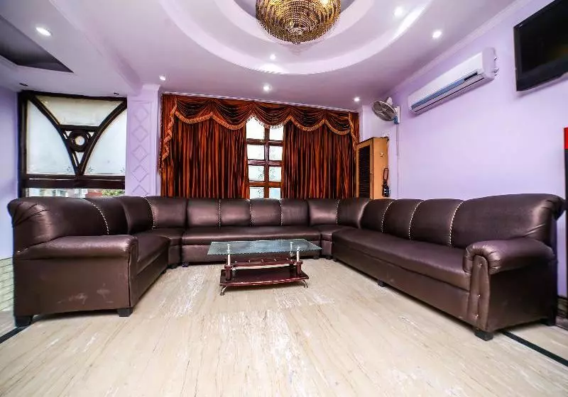 Fotos del hotel Royal Residency Hotel By Oyo Rooms:  4