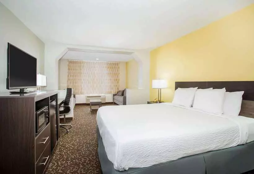 Fotos del hotel Days Inn By Wyndham Phoenix North:  19