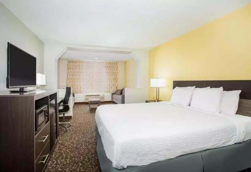 Fotos del hotel Days Inn By Wyndham Phoenix North:  7