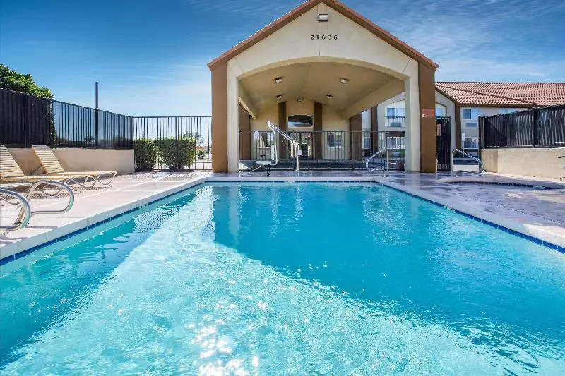 Fotos del hotel Days Inn By Wyndham Phoenix North:  14