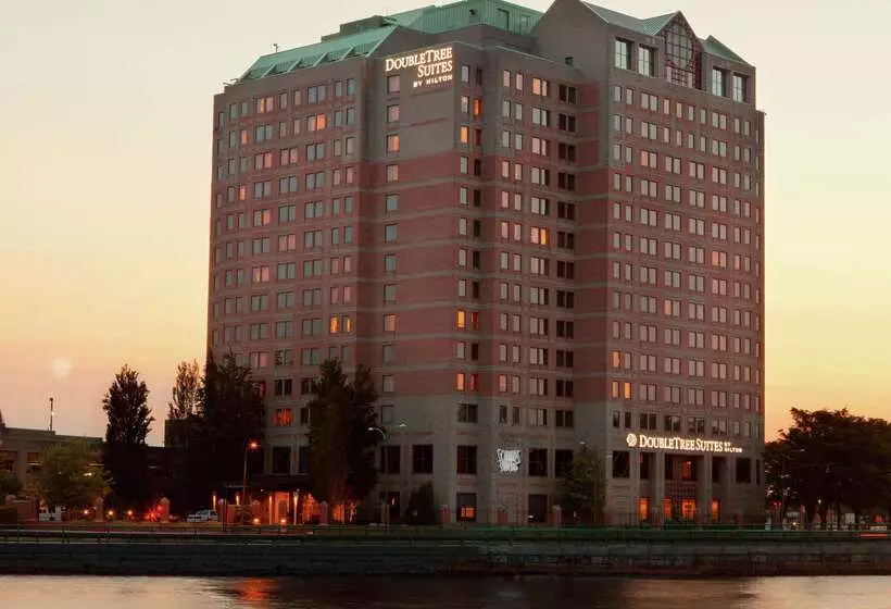 Fotos del hotel Doubletree Suites By Hilton Hotel Boston - Cambridge:  5