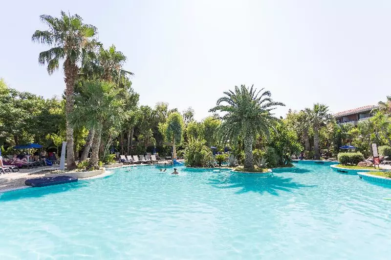 Fotos del hotel Grand Palladium Garden Beach Resort & Spa All Inclusive:  29