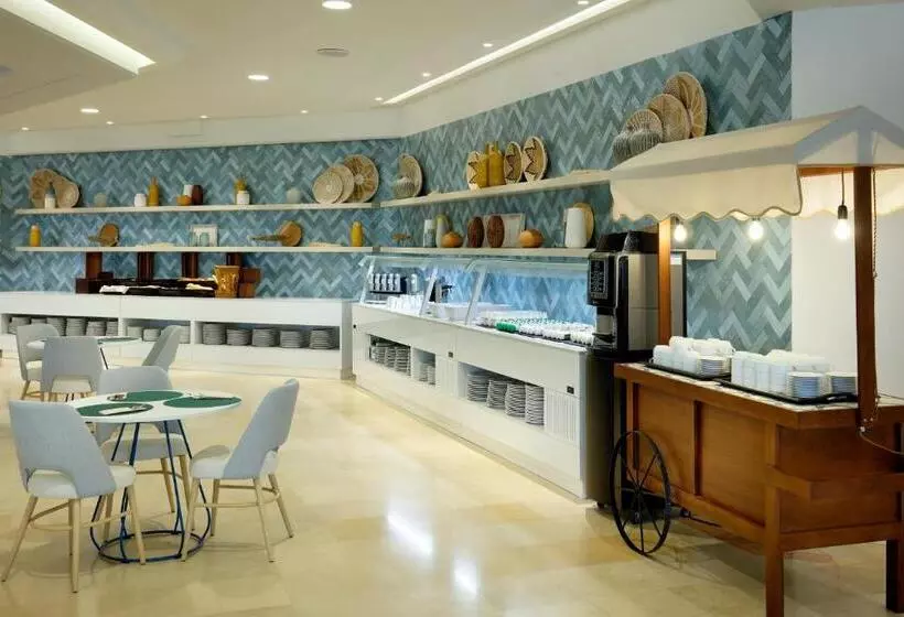 Fotos del hotel Grand Palladium Garden Beach Resort & Spa All Inclusive:  31