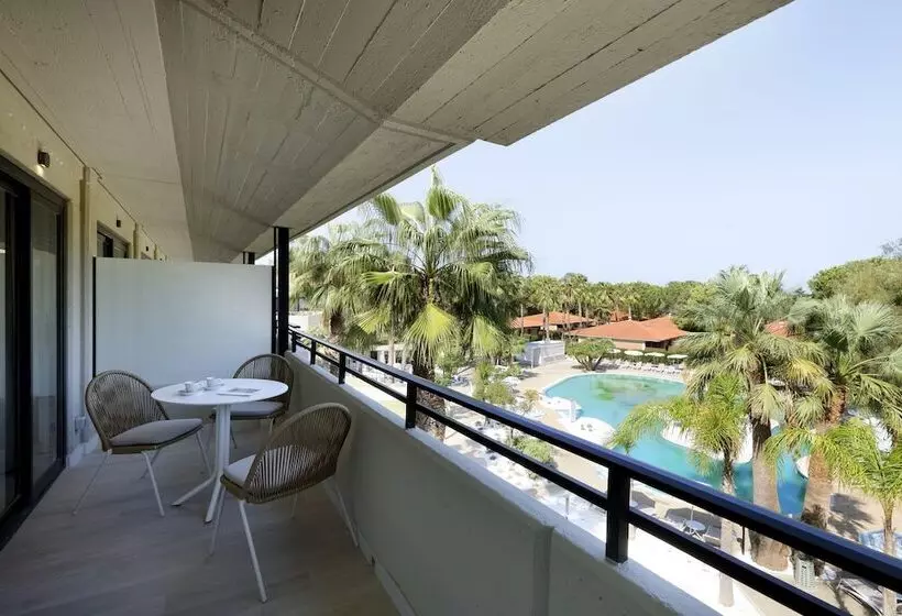 Fotos del hotel Grand Palladium Garden Beach Resort & Spa All Inclusive:  37
