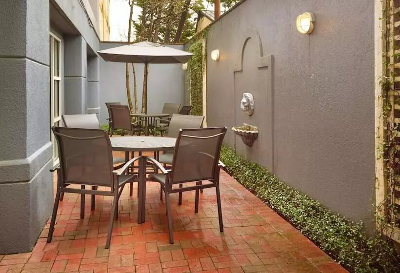 Fotos del hotel Fairfield Inn & Suites By Marriott Atlanta Buckhead:  7