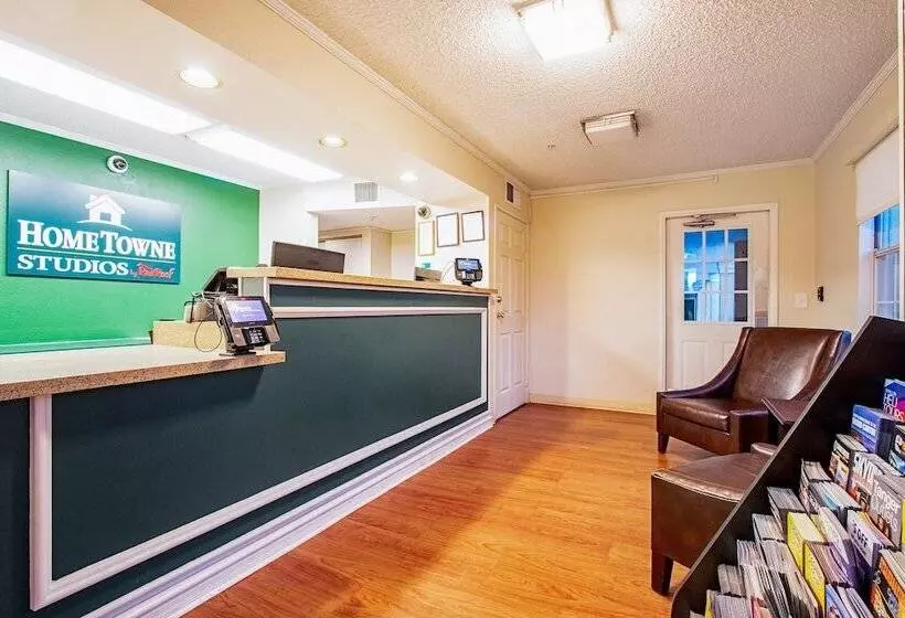 Fotos del hotel Hometowne Studios By Red Roof Phoenix  Dunlap Ave:  3