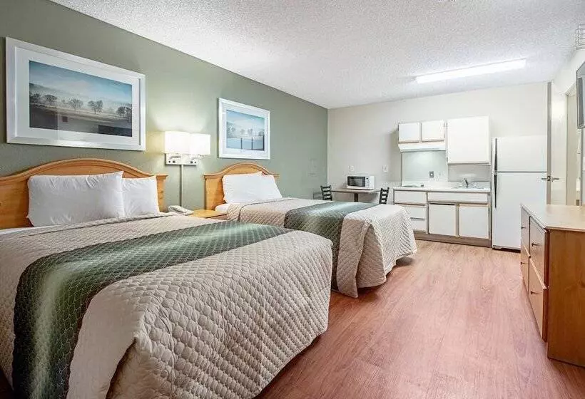 Fotos del hotel Hometowne Studios By Red Roof Phoenix  Dunlap Ave:  22