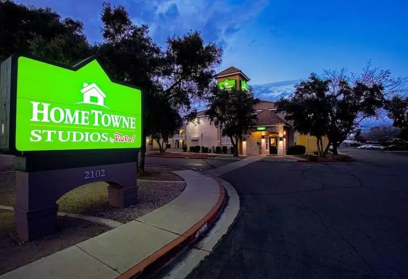 Fotos del hotel Hometowne Studios By Red Roof Phoenix  Dunlap Ave:  19