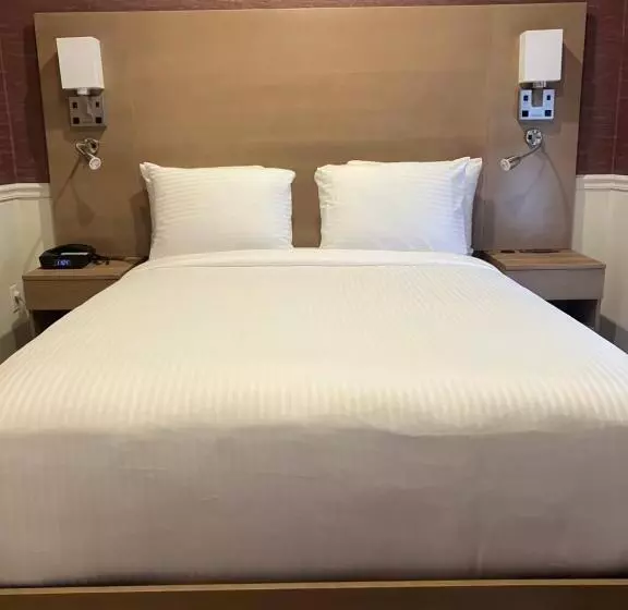 Fotos del hotel Mayfair New York:  19