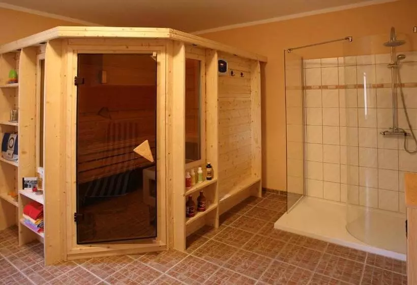 Fotos del hotel Pension Annelie:  2