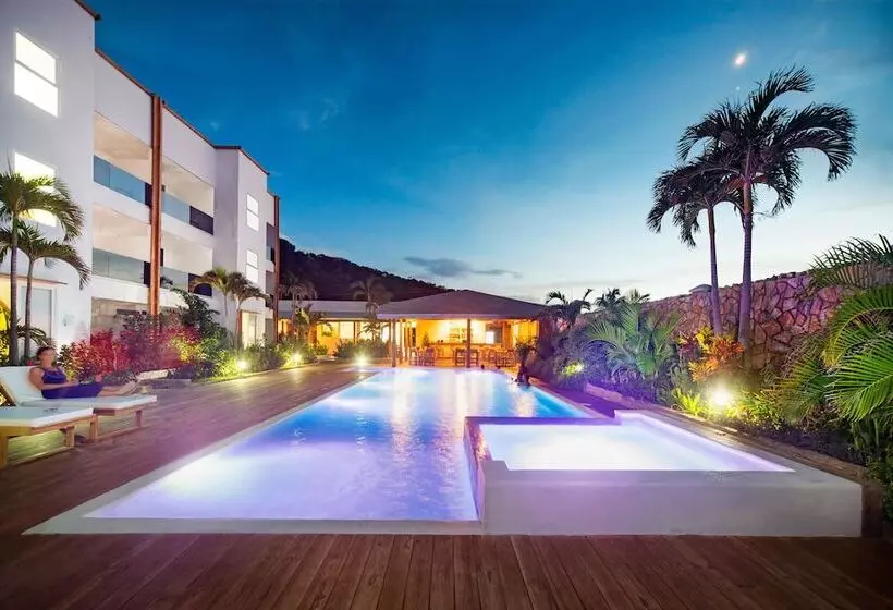 Fotos del hotel Naboo Resort & Dive Center:  2