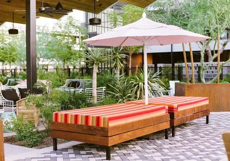 Fotos del hotel Rise Uptown:  3