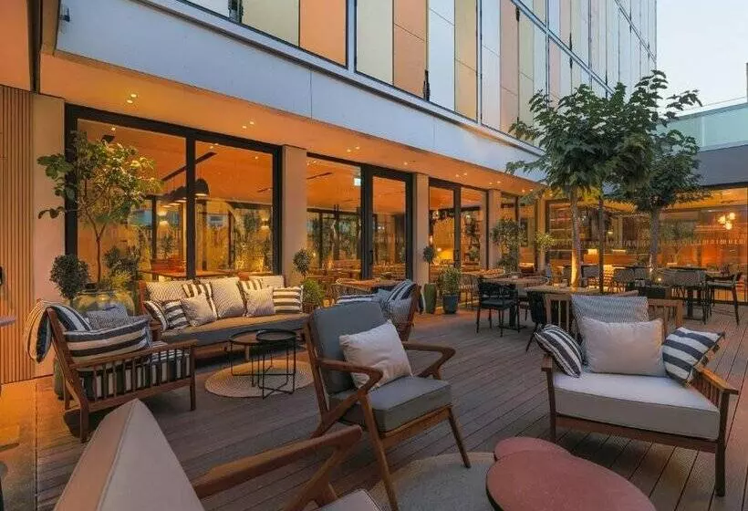 Fotos del hotel Indigo Larnaca - Adults Only, An Ihg:  13