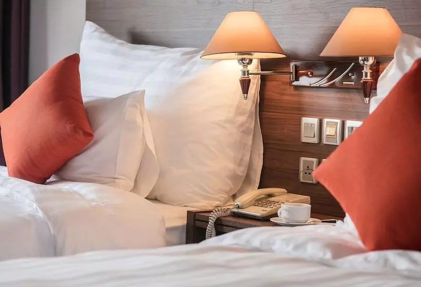 Fotos del hotel Lake Side Hotel:  4