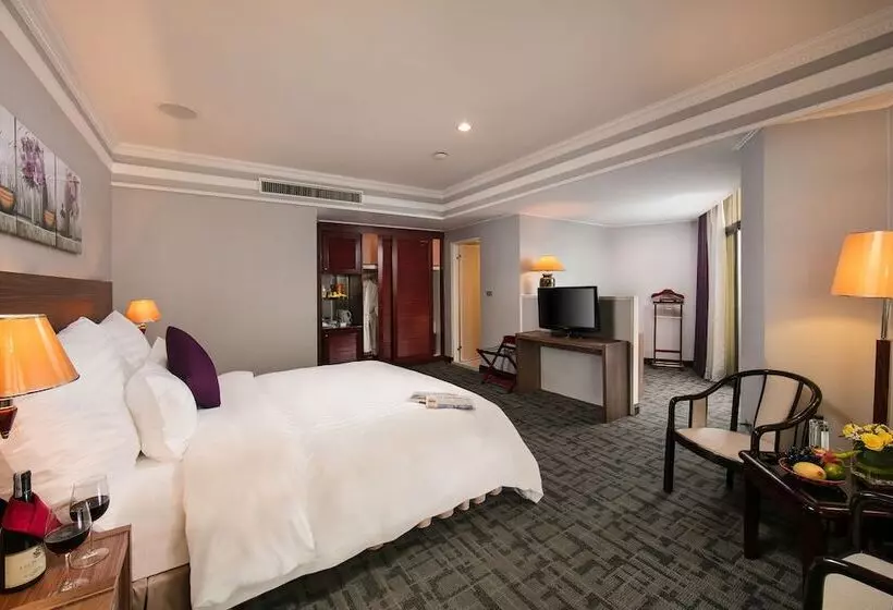 Fotos del hotel Lake Side Hotel:  12