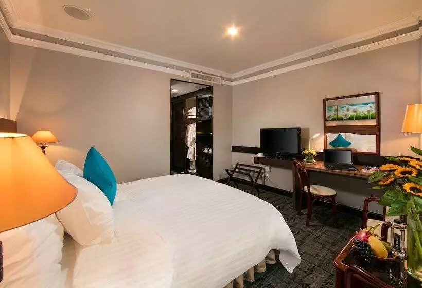 Fotos del hotel Lake Side Hotel:  16