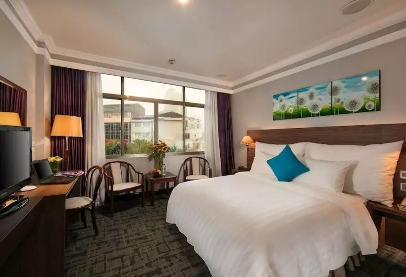 Fotos del hotel Lake Side Hotel:  22