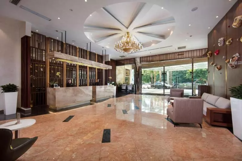 Fotos del hotel Lake Side Hotel:  3