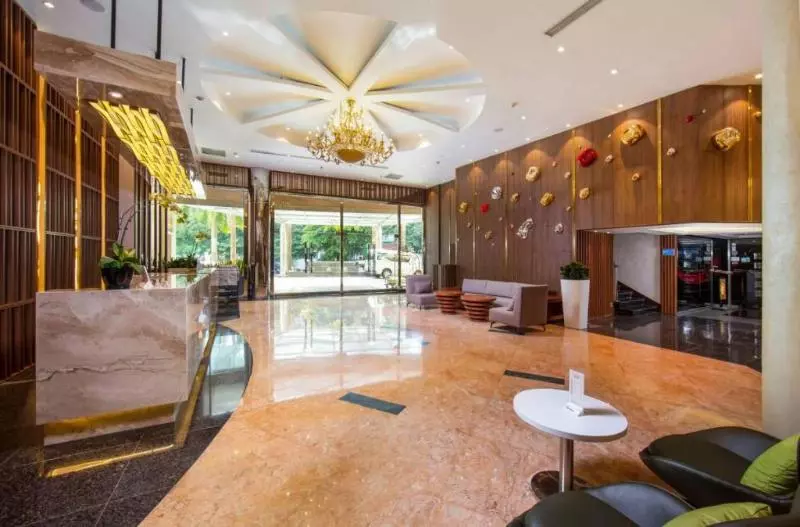 Fotos del hotel Lake Side Hotel:  5