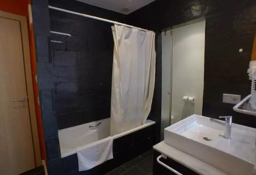 Fotos del hotel Castillo Del Alba:  5