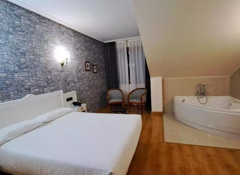 Fotos del hotel Ciudad Cangas De Onis:  14