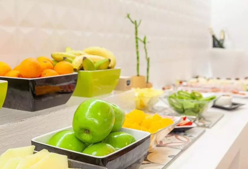 Fotos del hotel Granada Five Senses Rooms & Suites:  8