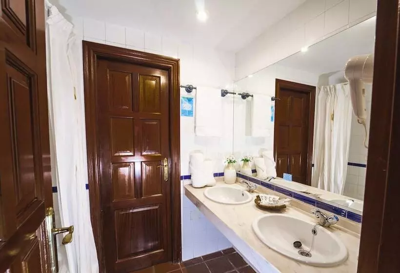 Fotos del hotel Humaina:  8