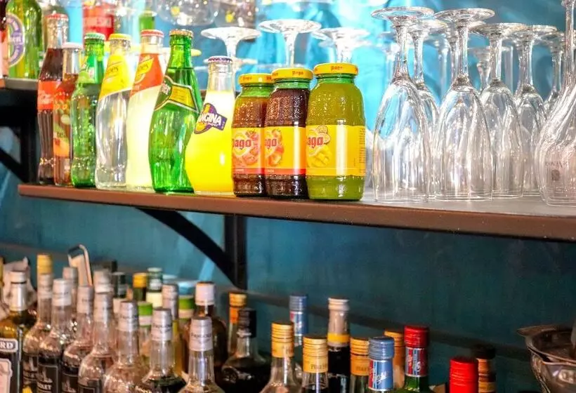 Fotos del hotel Le Clocher De Rodez Centre Gare:  18