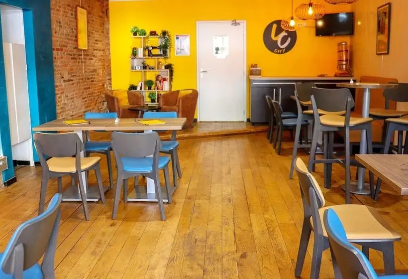 Fotos del hotel Le Clocher De Rodez Centre Gare:  4