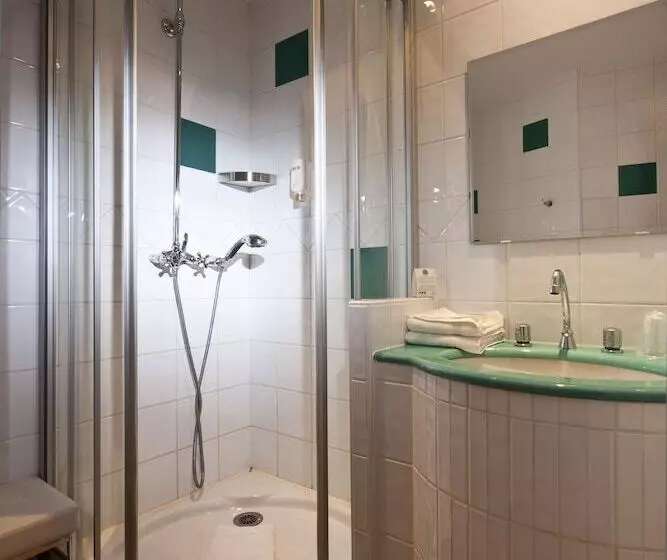 Fotos del hotel Le Clocher De Rodez Centre Gare:  19