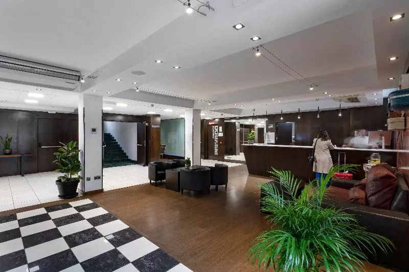 Fotos del hotel Petit Palace Arturo Soria Alcalá:  9