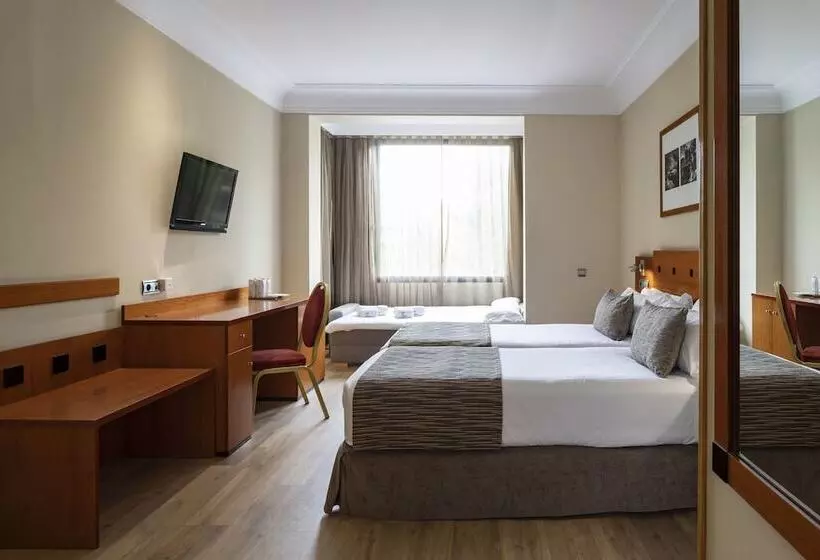 Fotos del hotel Petit Palace Arturo Soria Alcalá:  41